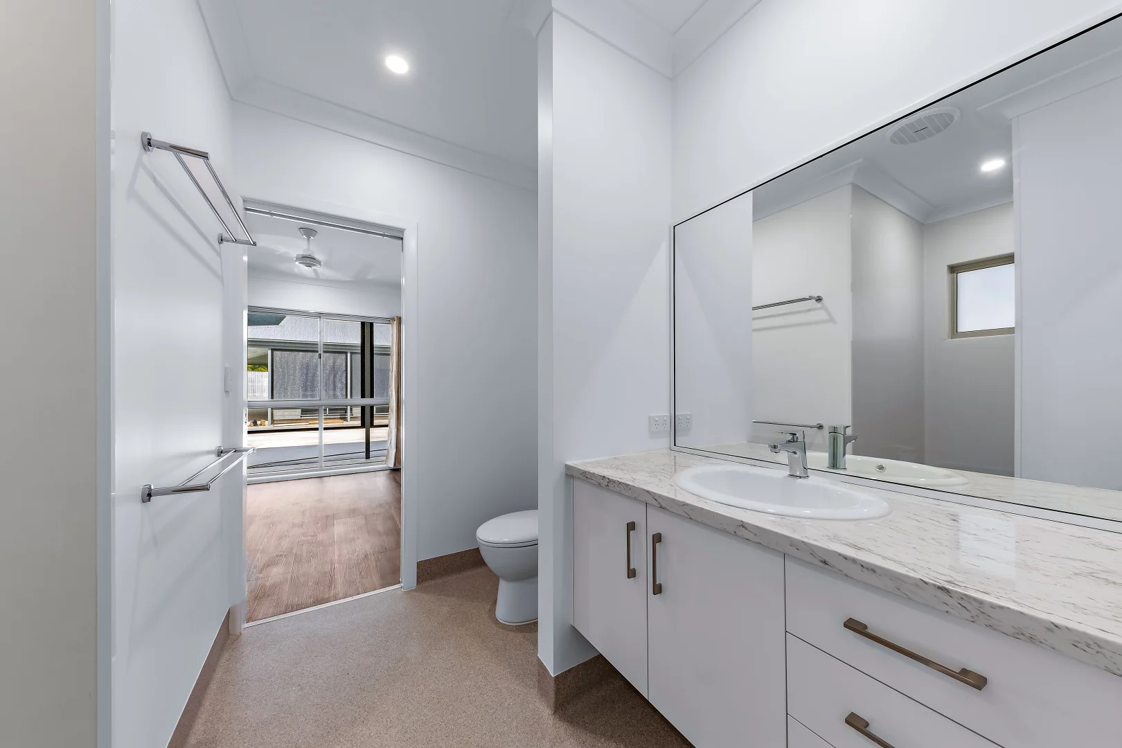 Additional image 9 of 16/12 Pandanus Drive, Cannonvale QLD 4802