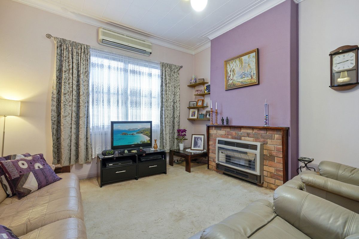 23 Waratah Street, Croydon Park NSW 2133, Image 2