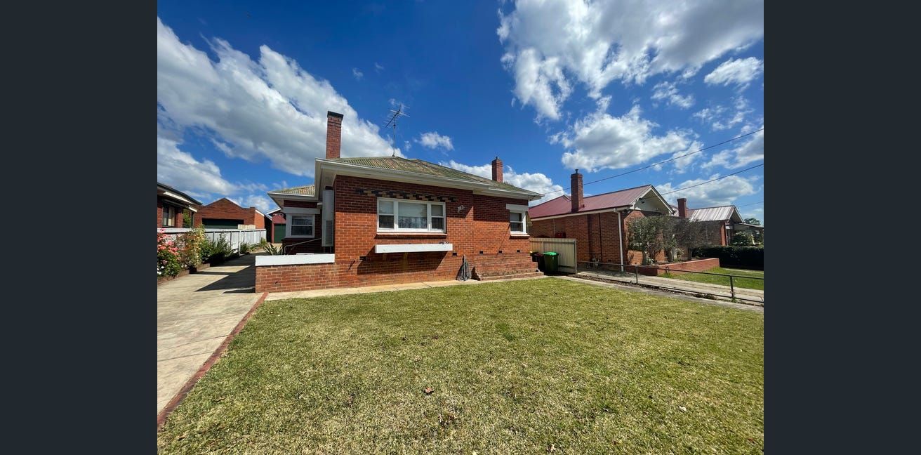 3 bedrooms House in 307 Mount Street EAST ALBURY NSW, 2640