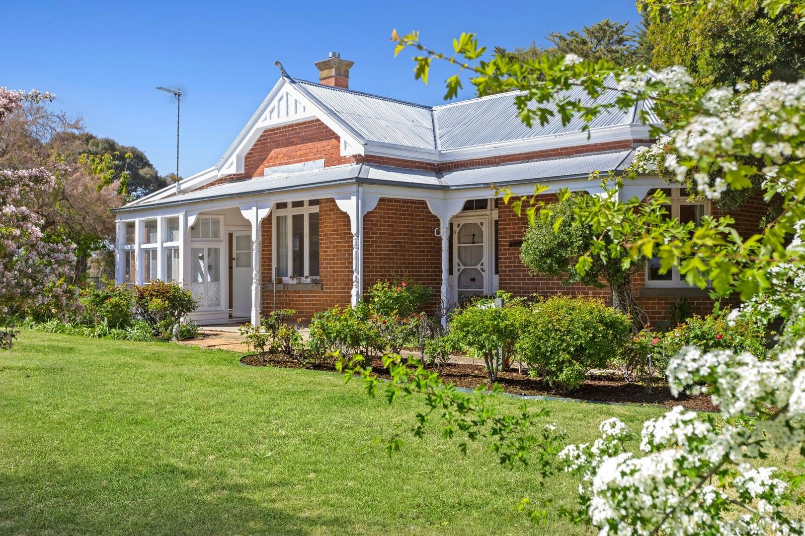 4 bedrooms House in 65 Harts Lane KYNETON VIC, 3444
