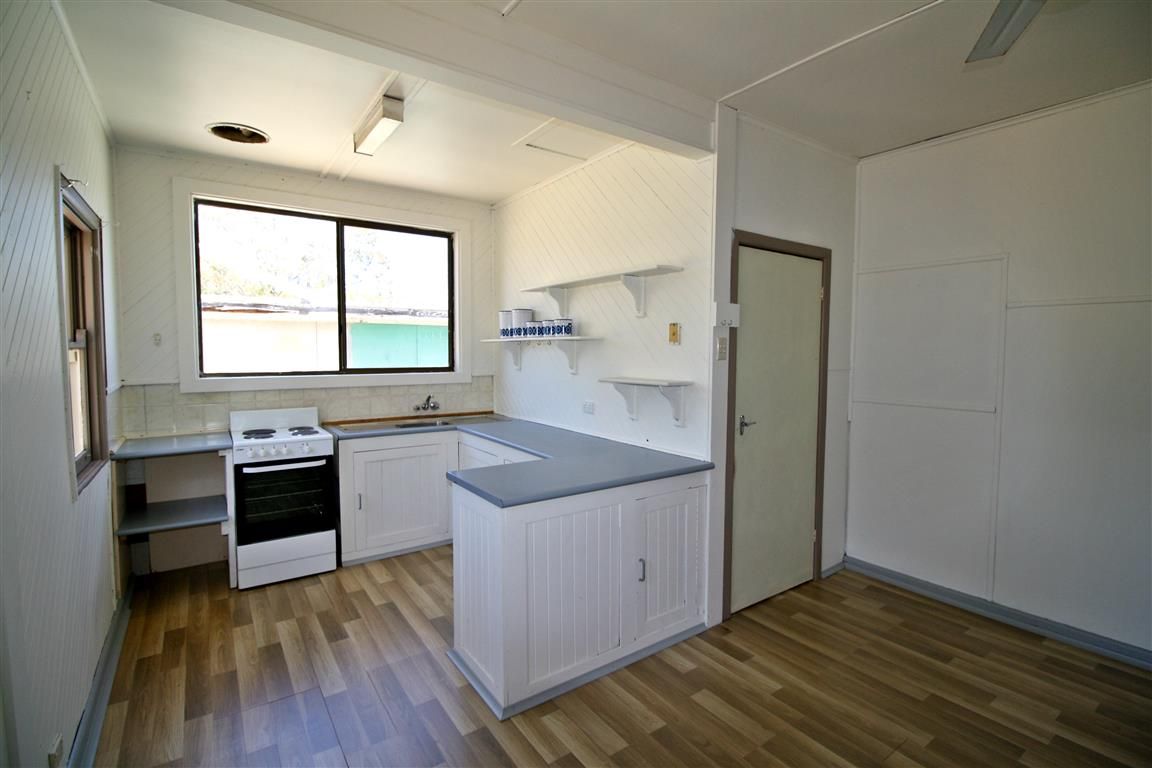 2265 Wimmera Highway, Apsley VIC 3319, Image 2