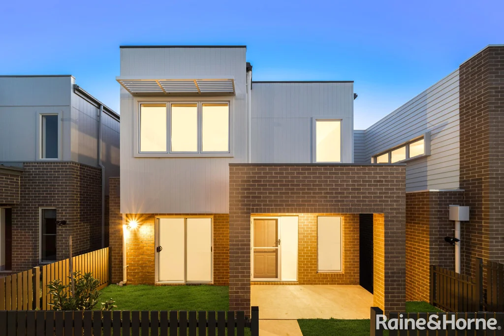 Primary image of Leppington NSW 2179