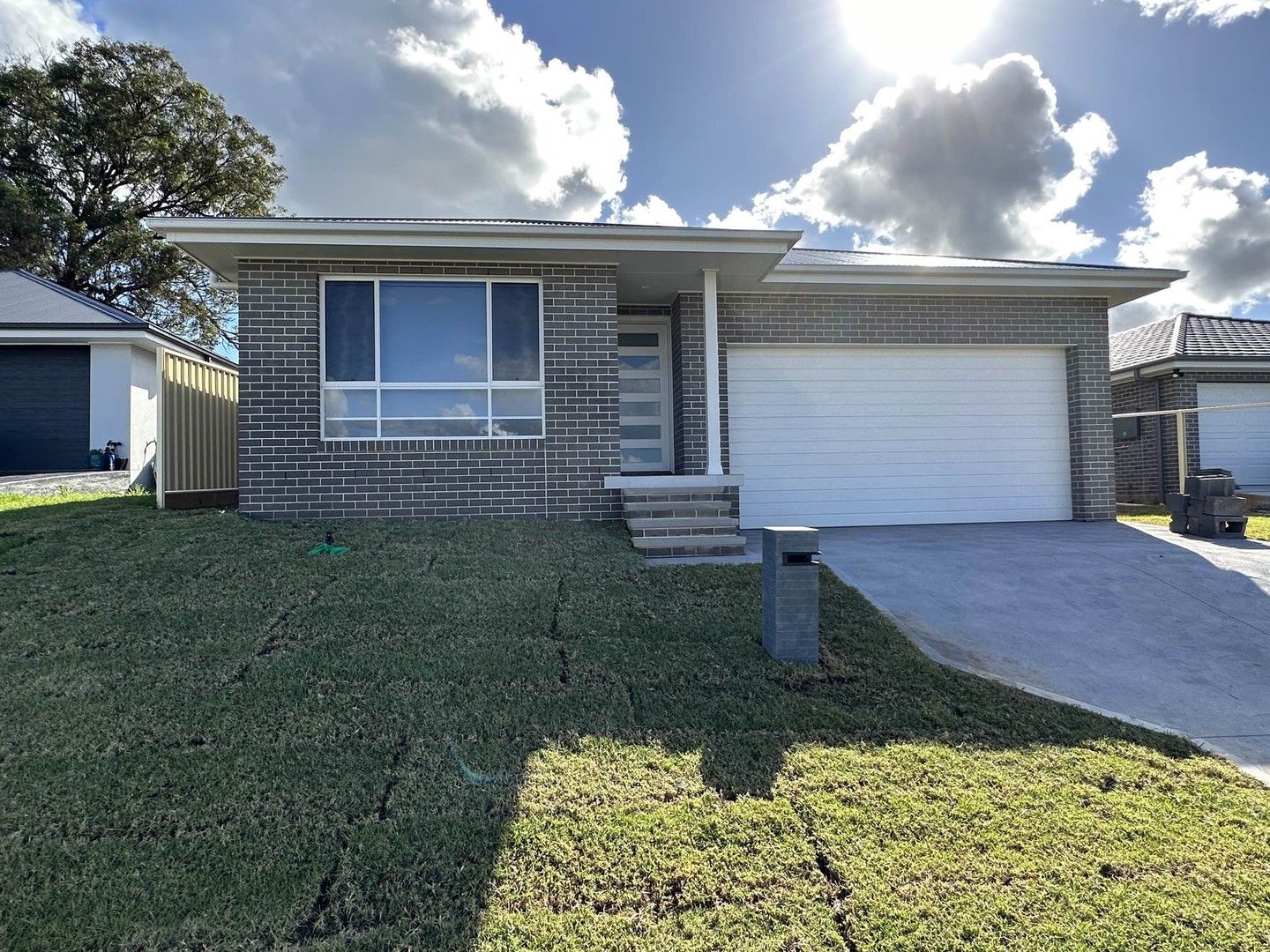 4 bedrooms House in 11 Wyla Street BELLBIRD NSW, 2325