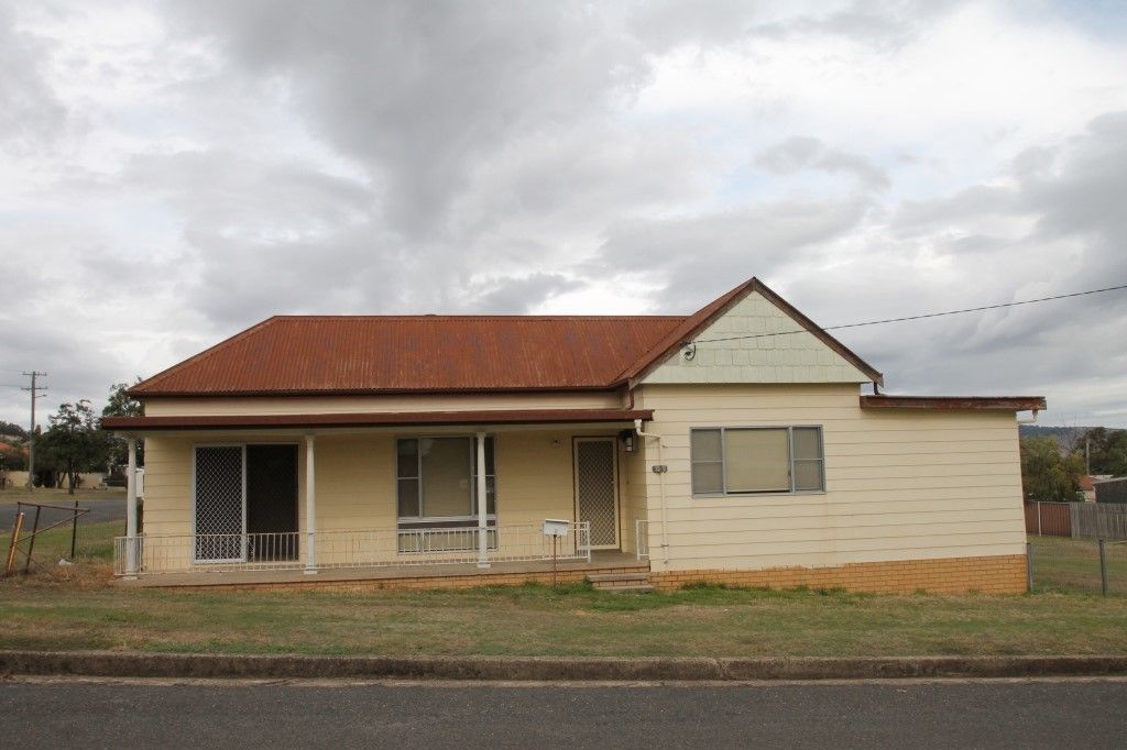 15 Coronation Avenue, Werris Creek NSW 2341