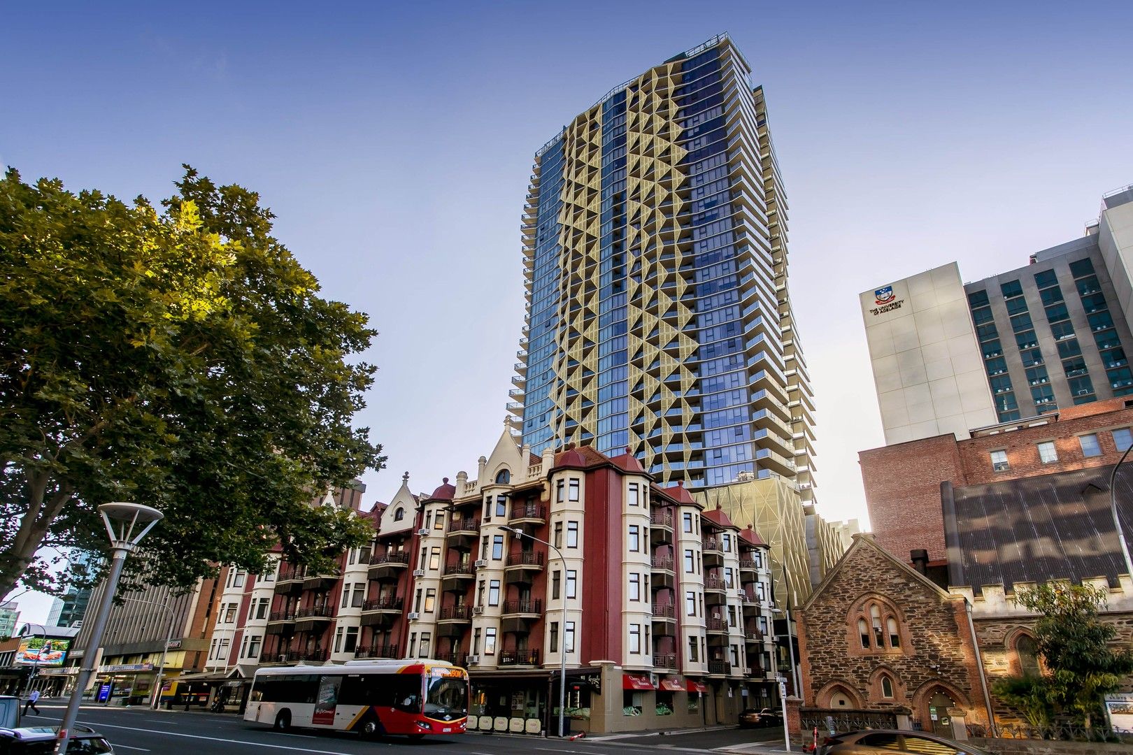 2 bedrooms Apartment / Unit / Flat in 3305/17 Austin Street ADELAIDE SA, 5000
