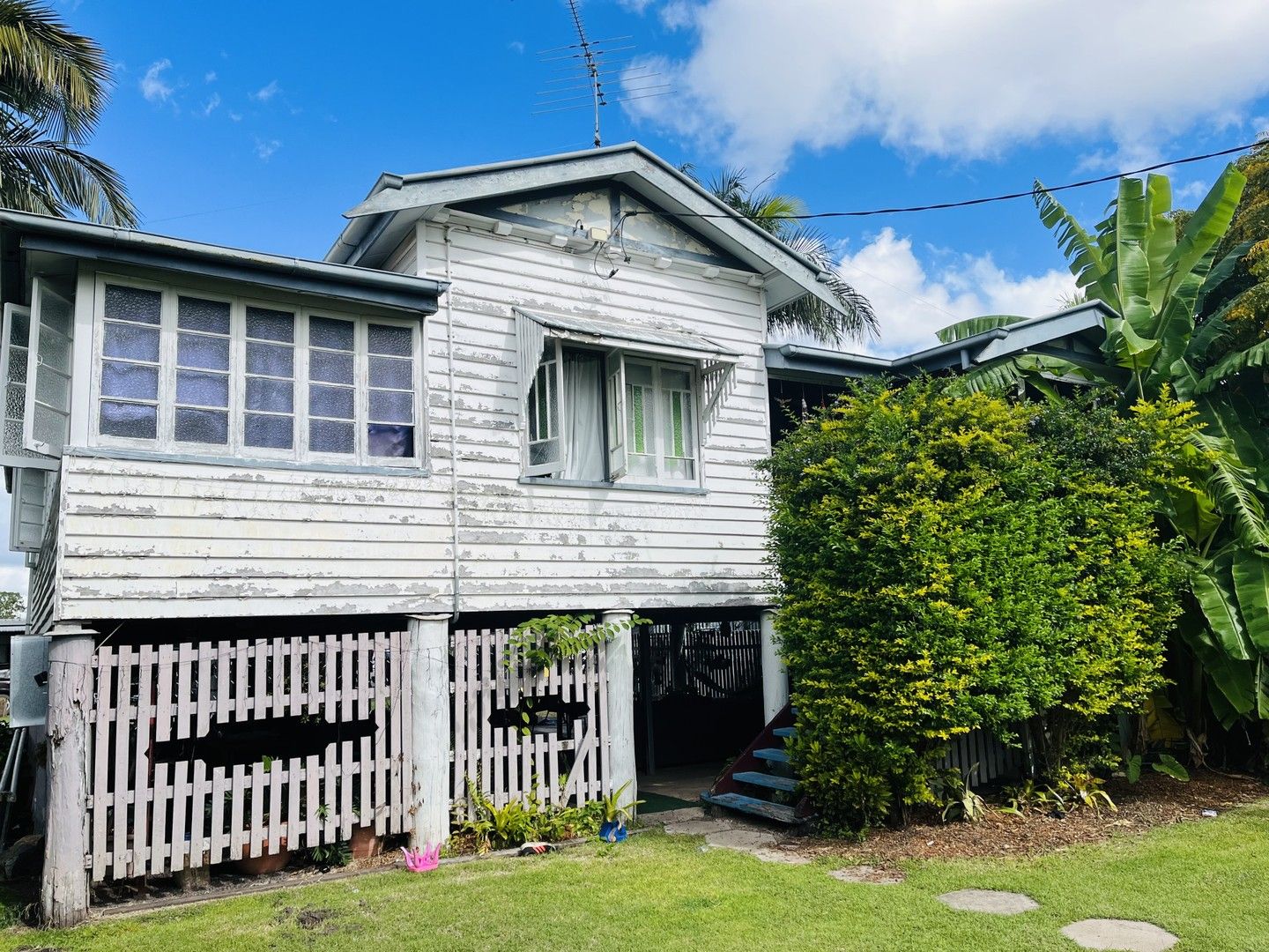 5 Sixth Ave, Theodore QLD 4719, Image 0