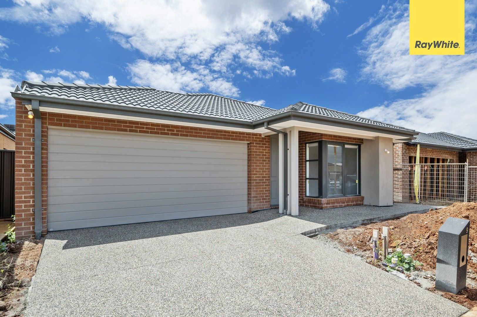 4 bedrooms House in 9 Chorley Street STRATHTULLOH VIC, 3338