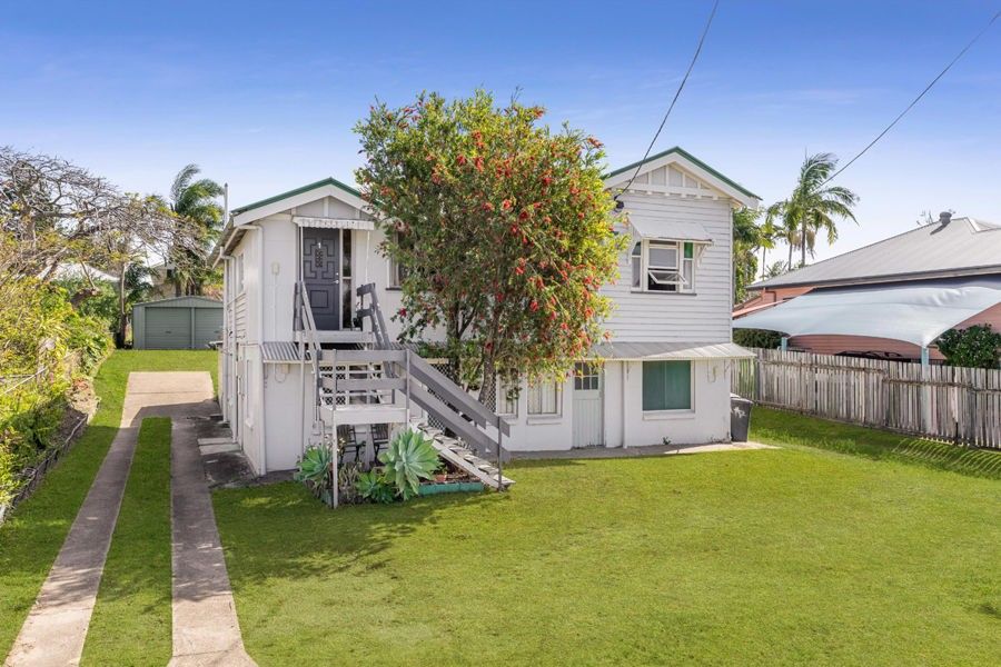 3 bedrooms Apartment / Unit / Flat in 1/22 Fisher Street MANLY QLD, 4179