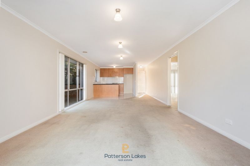 4/8 Bondi Road, Bonbeach VIC 3196, Image 2