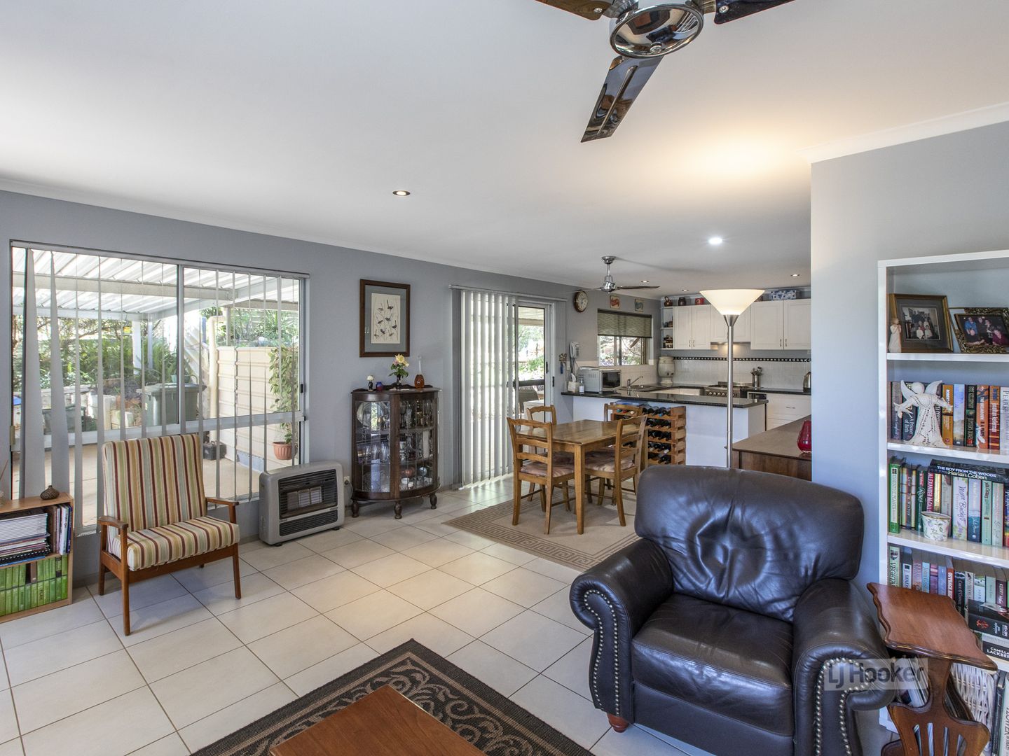 4 Warber Court, Larapinta NT 0875, Image 2