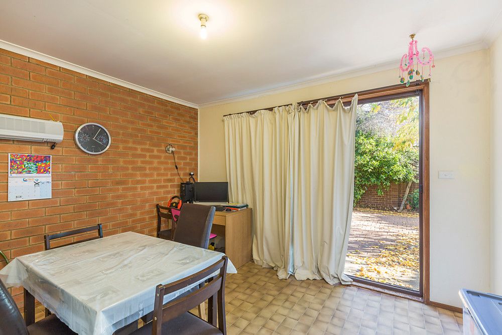 6/15 Mansfield Place, Phillip ACT 2606, Image 2