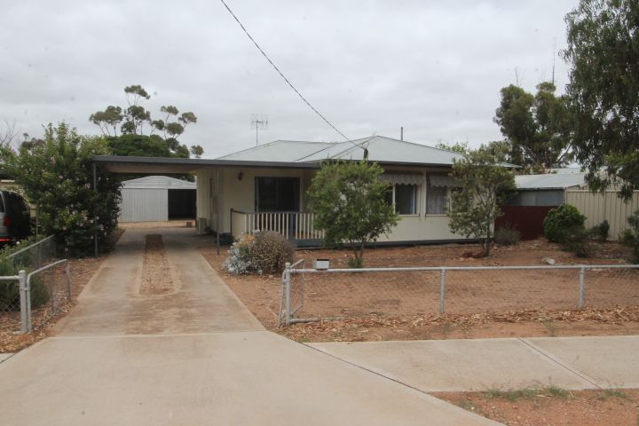 12 Sims Crescent, Cleve SA 5640, Image 0