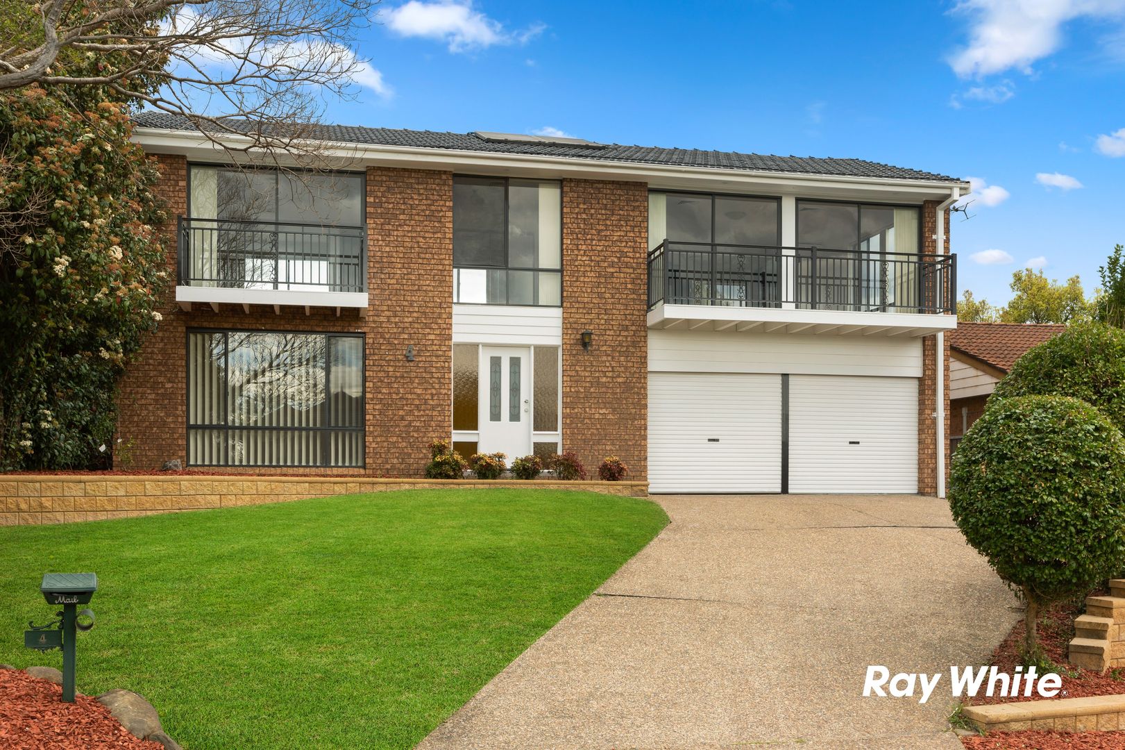 4 Kim Place, Quakers Hill NSW 2763