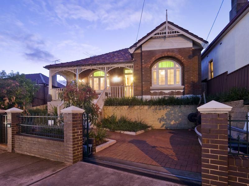 328 Canterbury Road, HURLSTONE PARK NSW 2193, Image 0