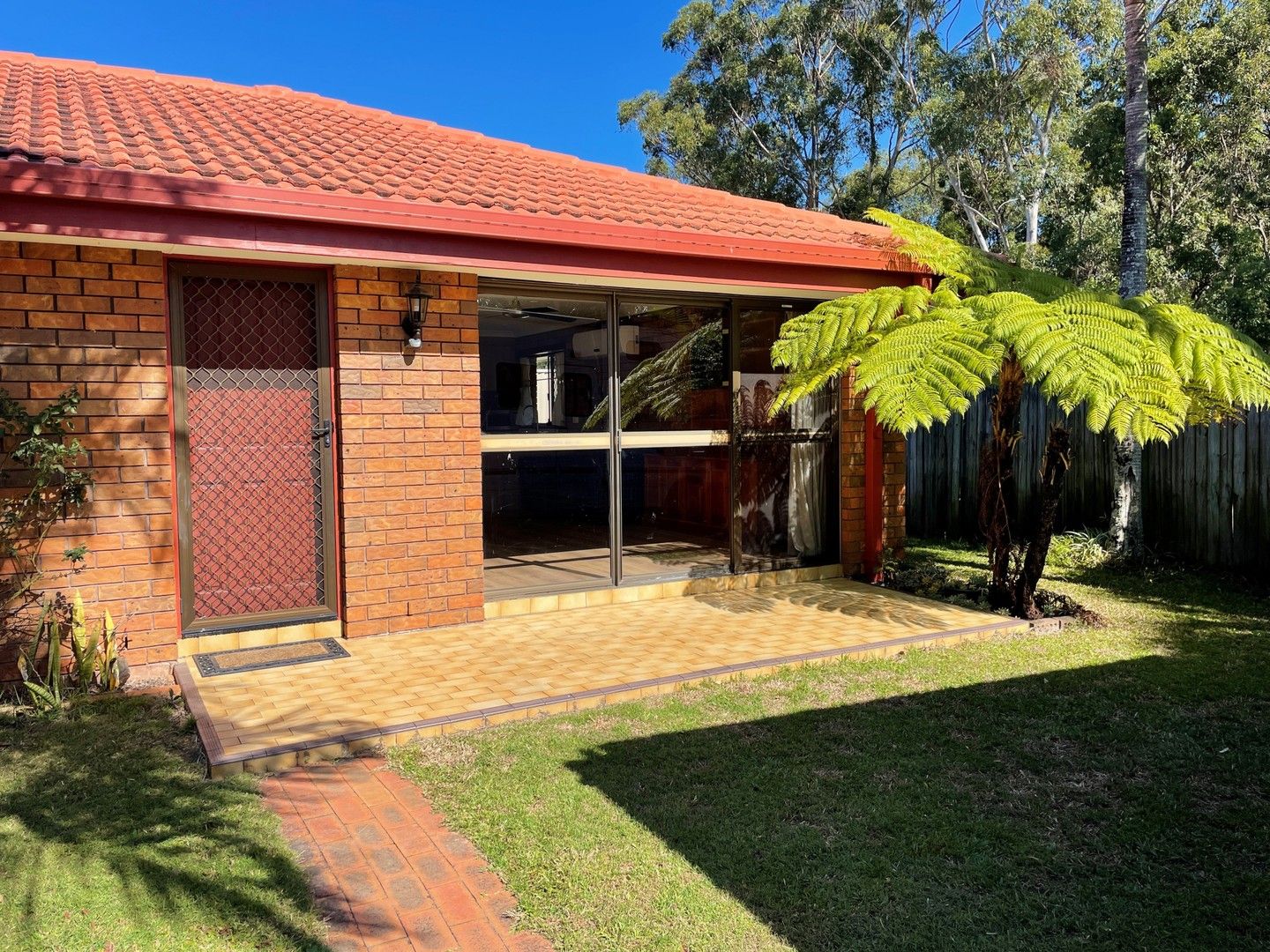 2 bedrooms House in 2/30 Binstead Drive SOUTHPORT QLD, 4215