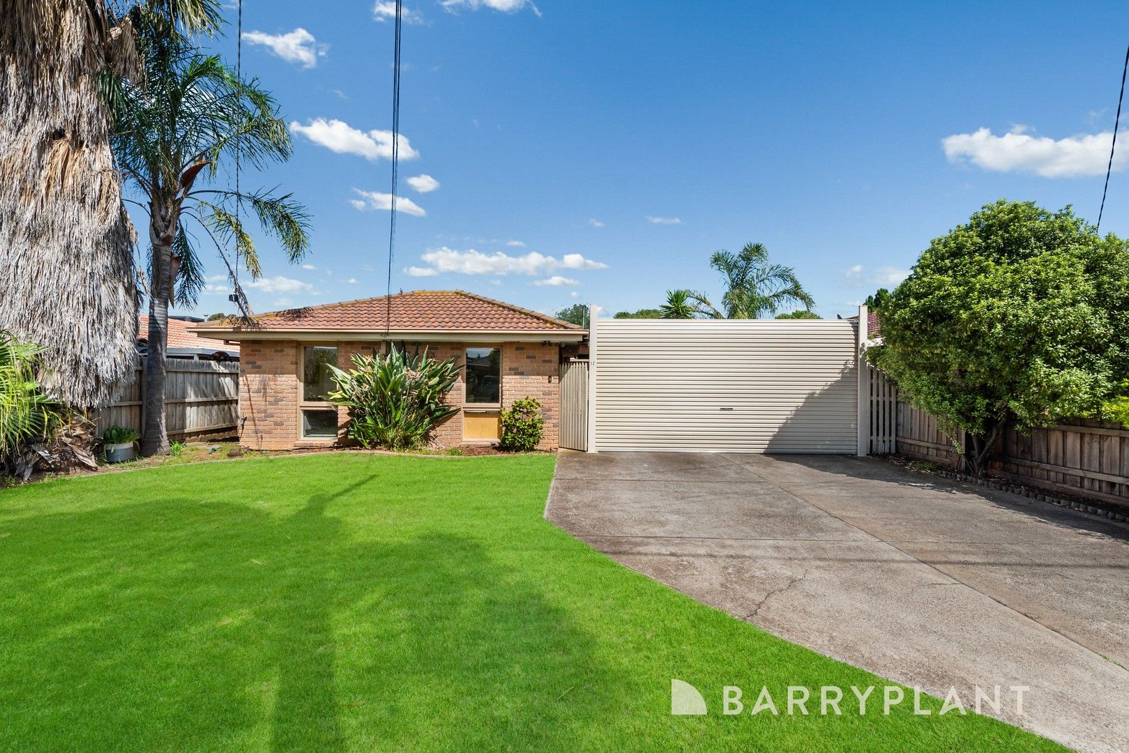 17 Murray Street, Melton South VIC 3338, Image 0