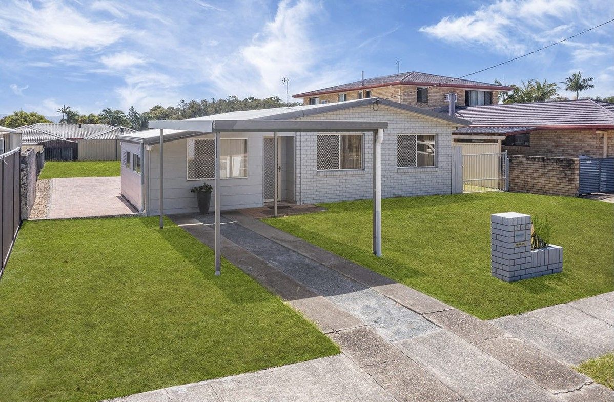 206 Oxley Drive, Coombabah QLD 4216 House For Rent Domain