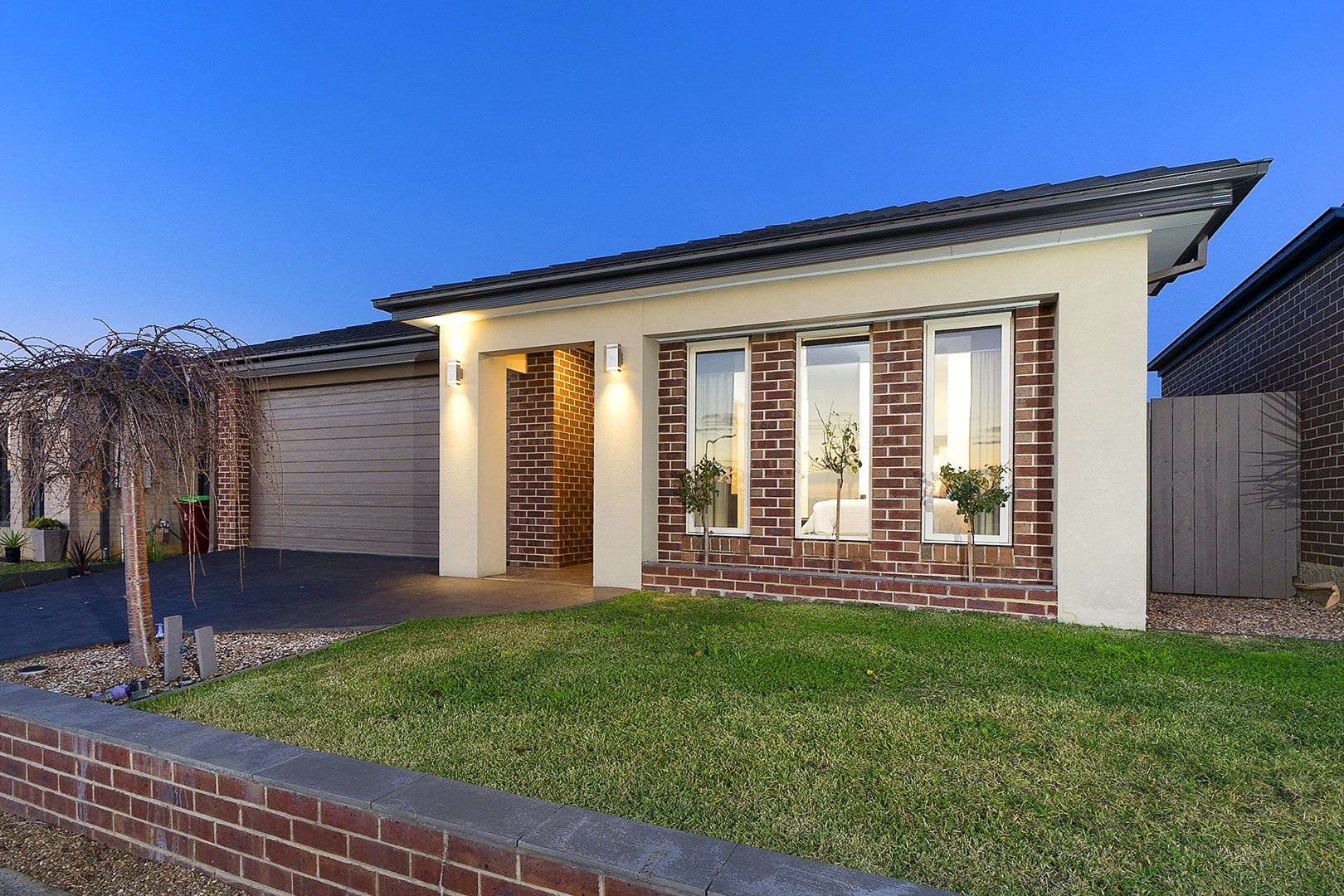 25 Forest Drive, Clyde North VIC 3978, Image 0