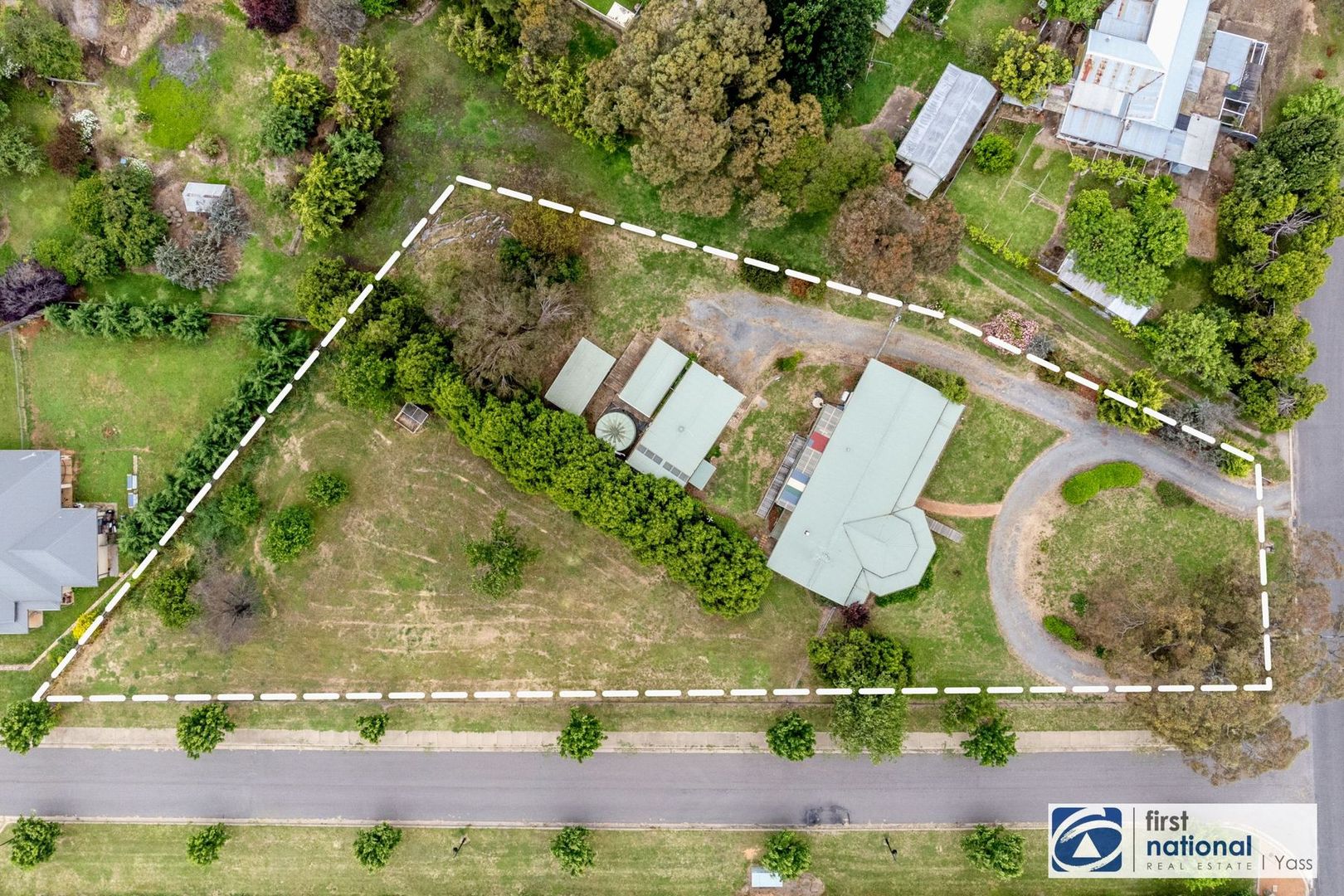 5 Irvine Drive, Yass NSW 2582, Image 1