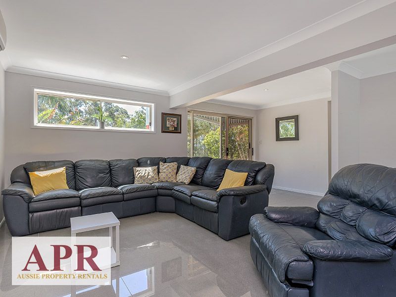 25 Walkers Road, Everton Hills QLD 4053, Image 2