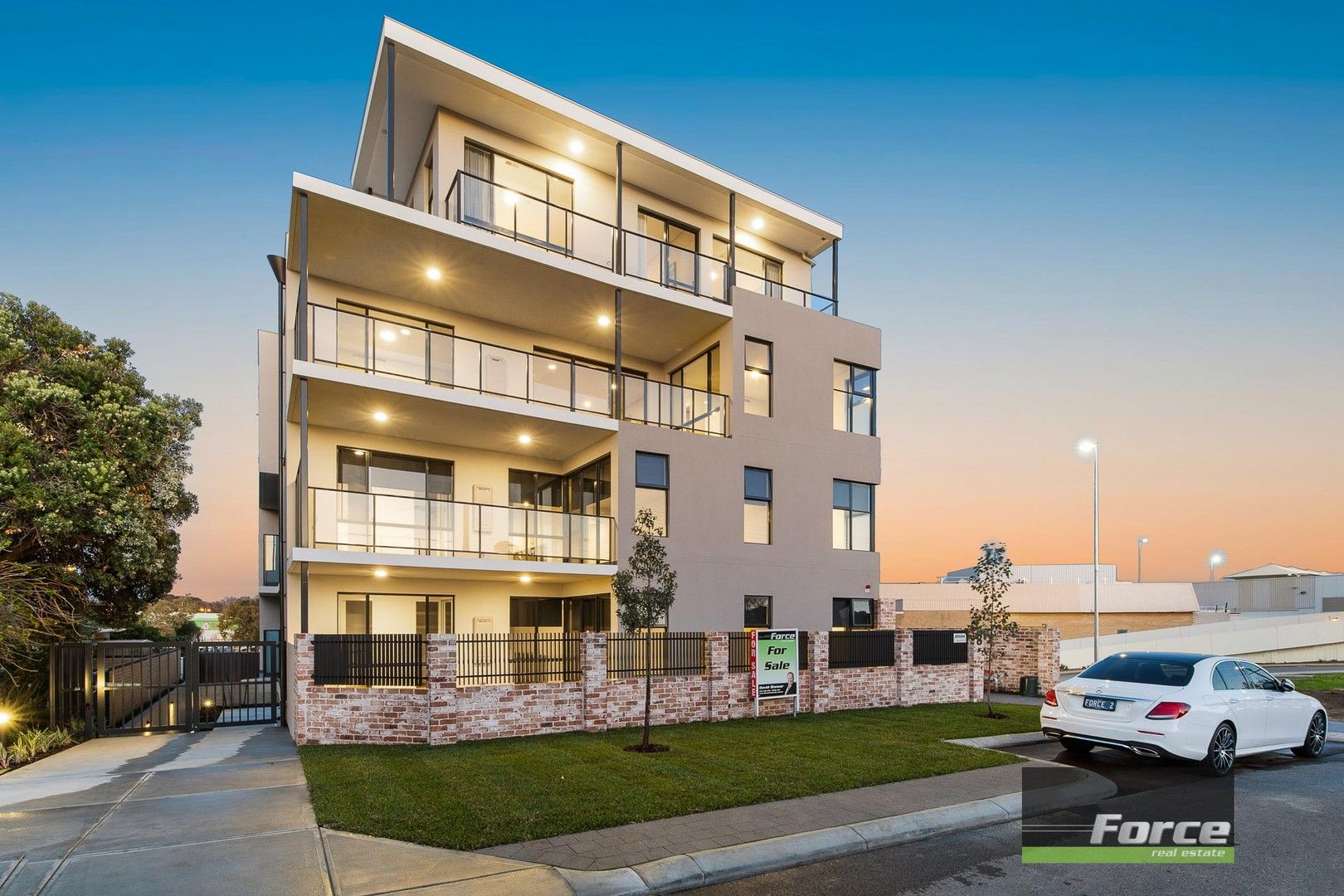 2/3 Dongara Street, Innaloo WA 6018, Image 0