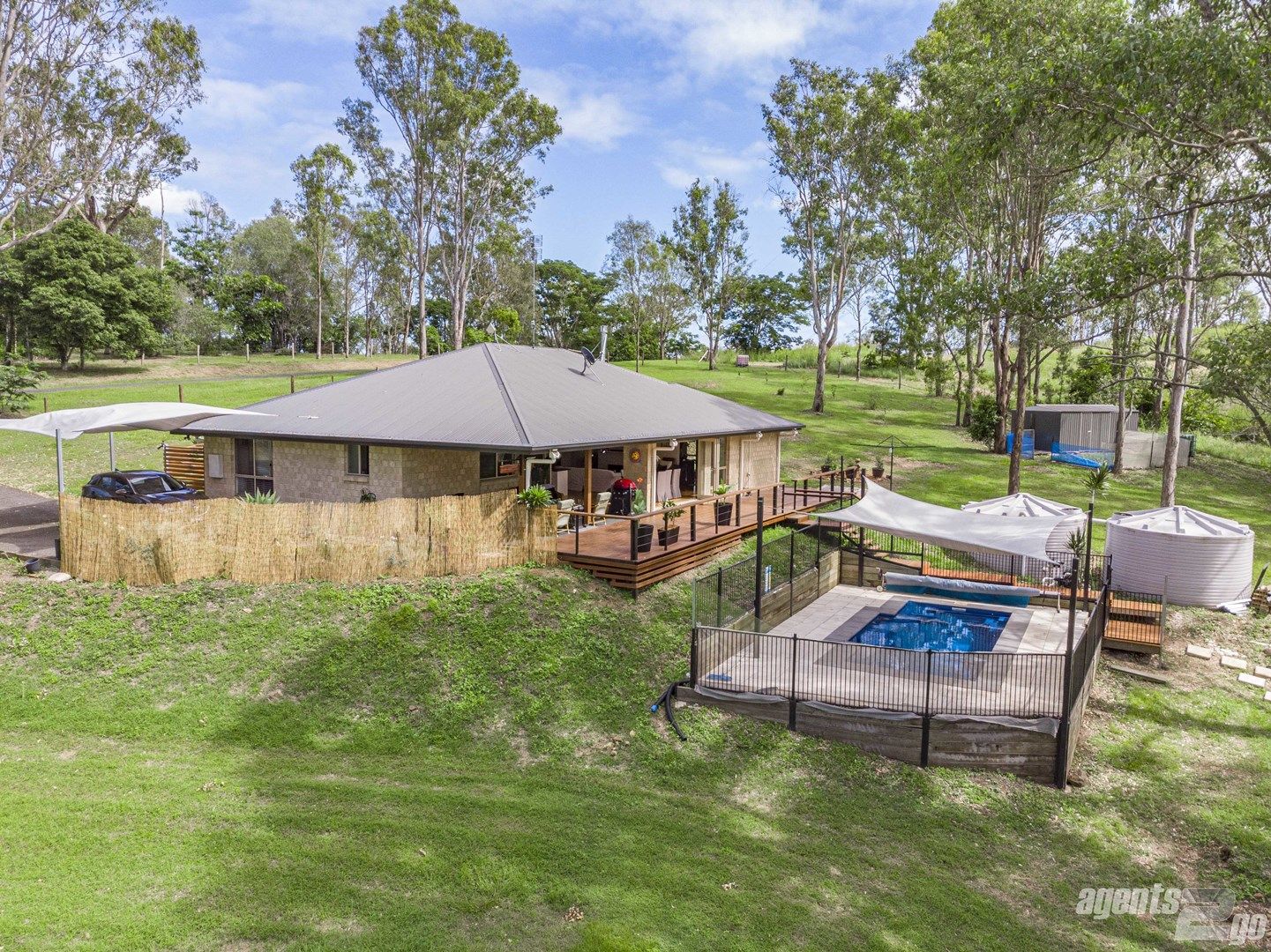 8 Sunrise Cir, The Dawn QLD 4570, Image 1