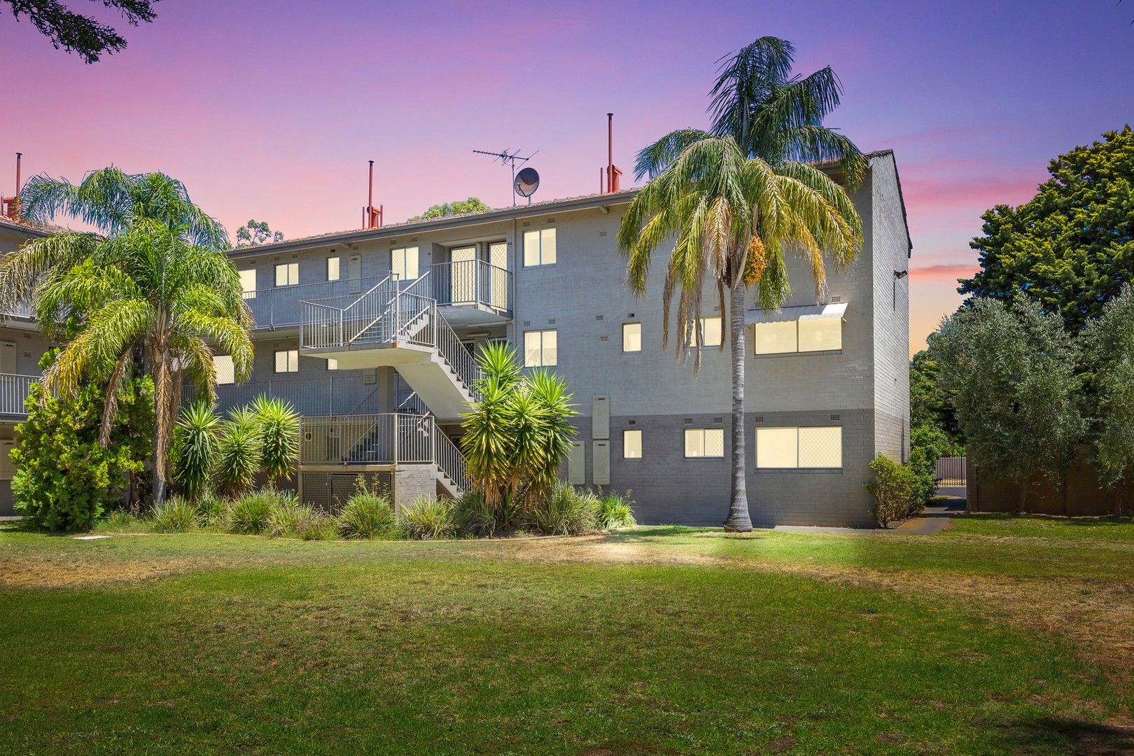 2 bedrooms Apartment / Unit / Flat in 42/40 Reynolds Way WITHERS WA, 6230