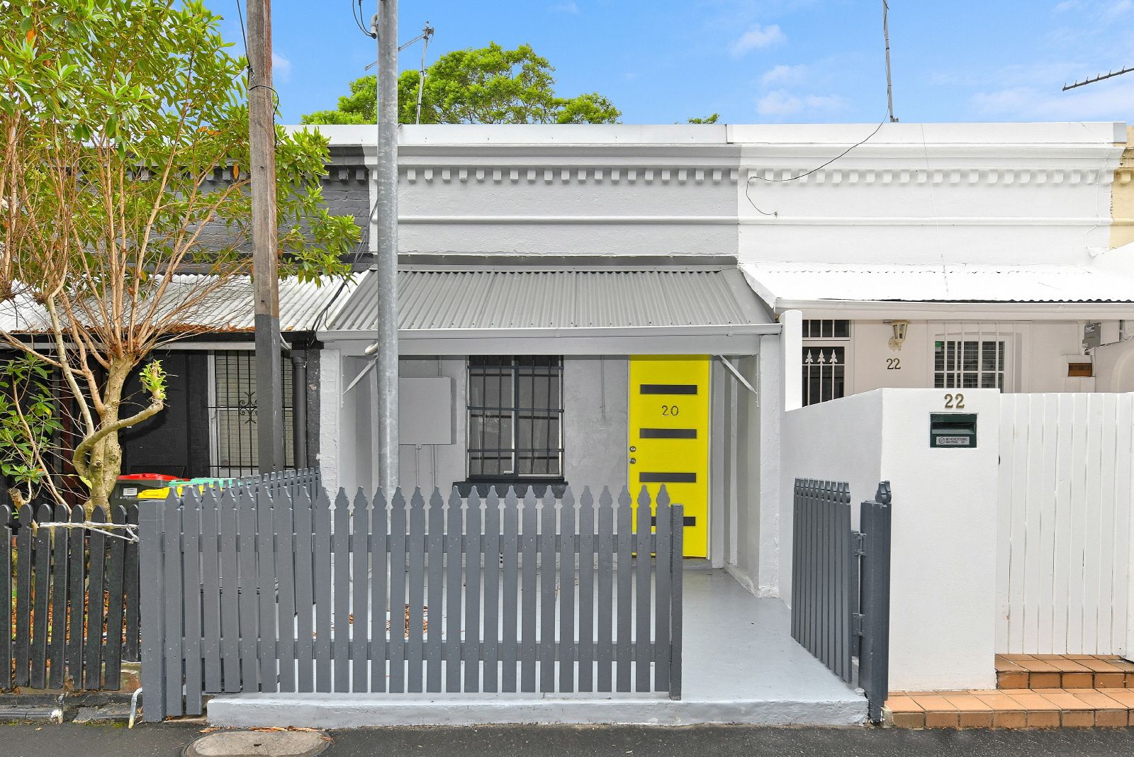 1 bedrooms House in 20 Flora Street ERSKINEVILLE NSW, 2043