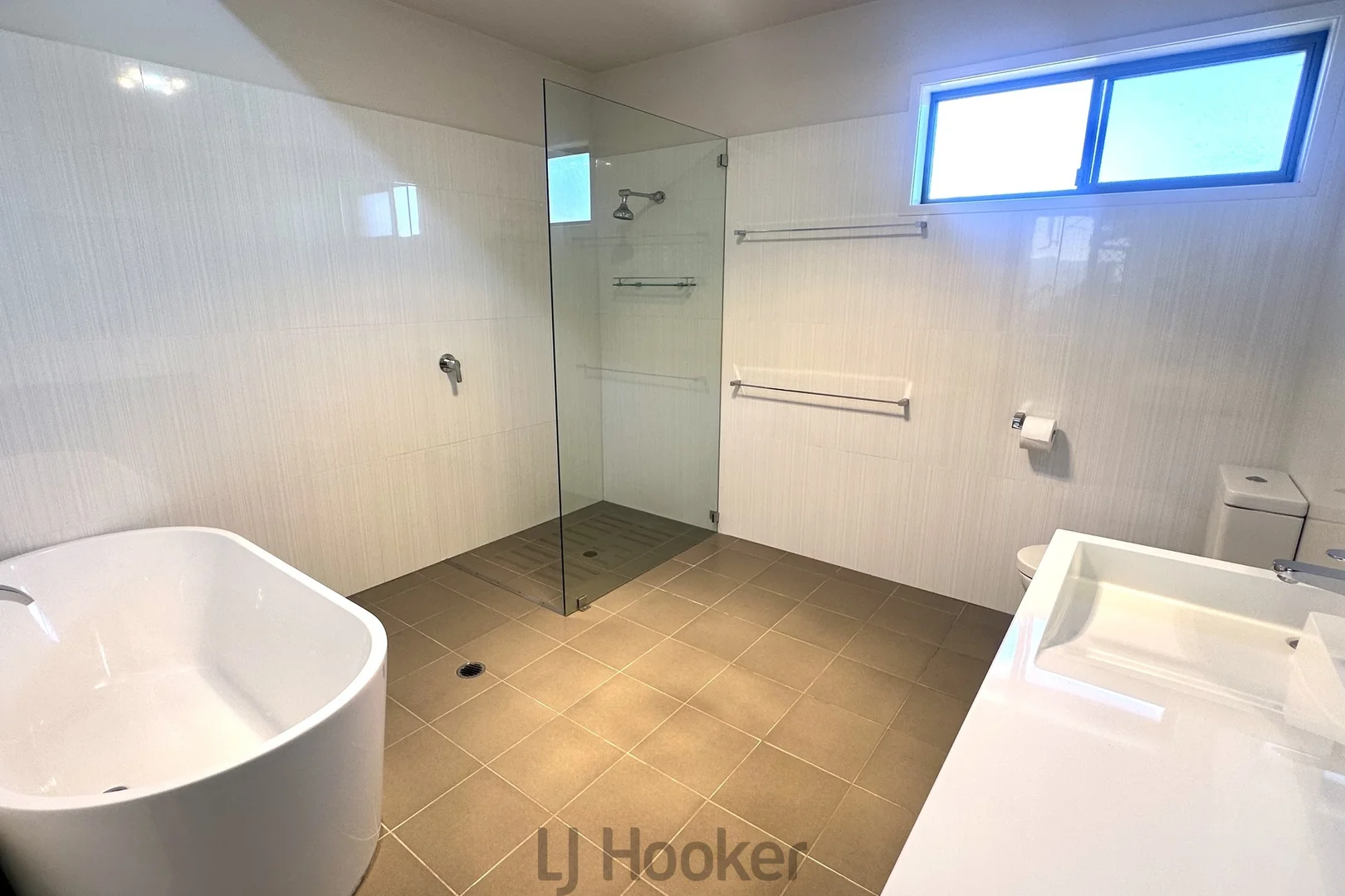 Additional image 10 of 5 Atkin Avenue, Speers Point NSW 2284