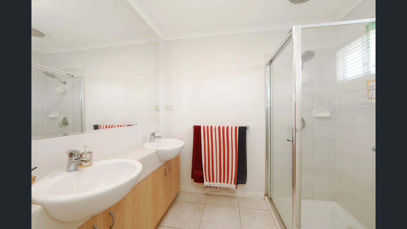 Additional image 8 of 64 Sovereign Manors Crescent, Rowville VIC 3178
