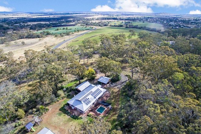 Picture of 89 Smith Creek Road, VALE VIEW QLD 4352
