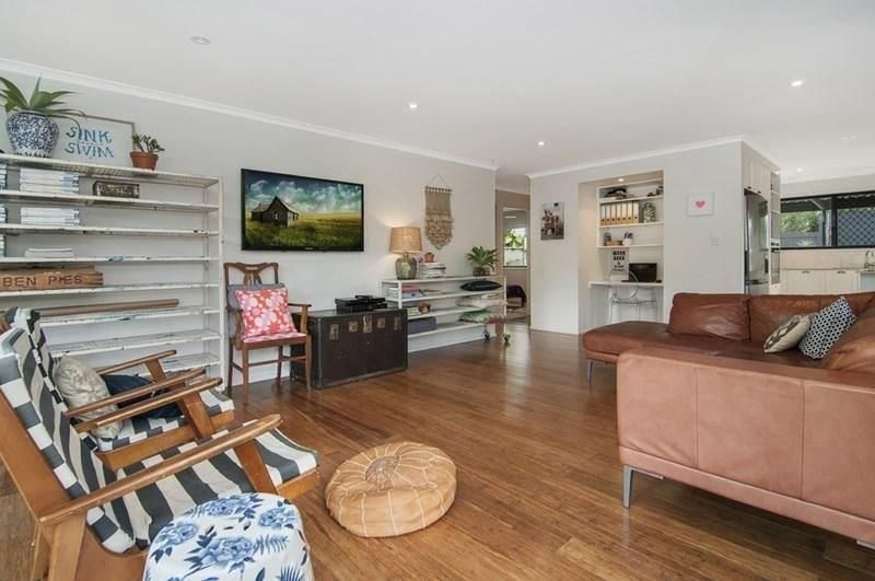 3 bedrooms House in 34 Wootton Cres SPRINGWOOD QLD, 4127