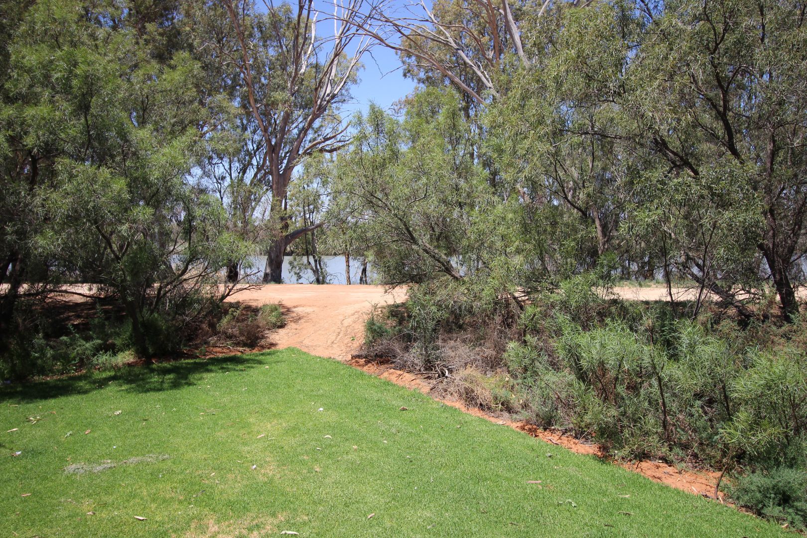 6 Sorrento Court, Renmark SA 5341, Image 2