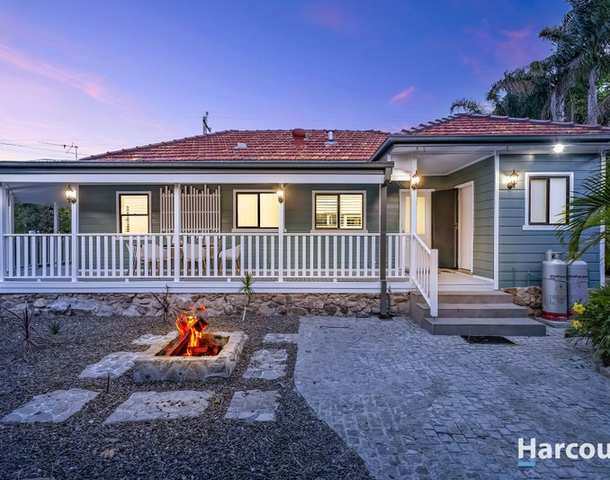 18 Pacific Highway, Blacksmiths NSW 2281