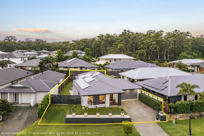 Picture of 7 Melville Drive, PIMPAMA QLD 4209