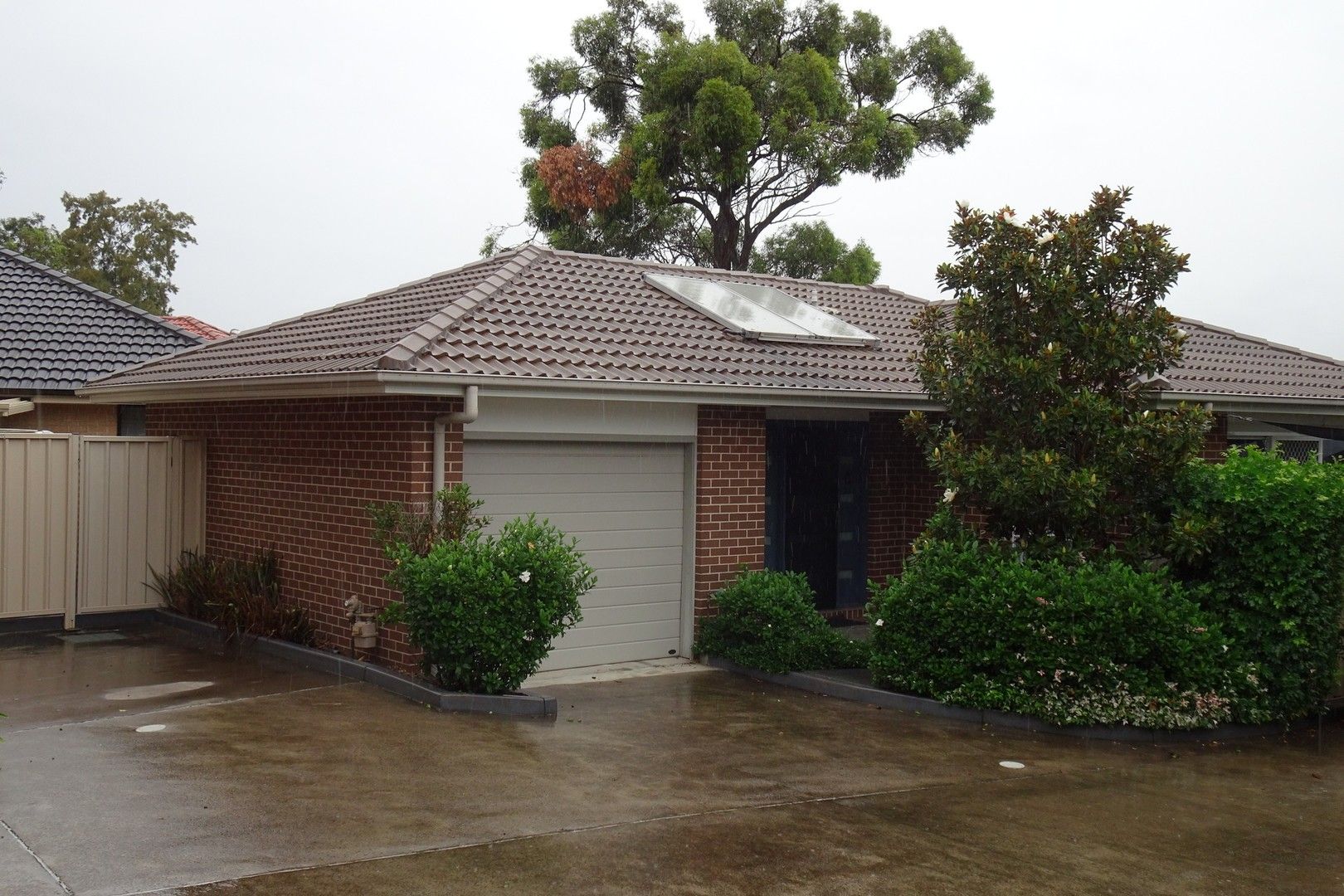 2 bedrooms Villa in 2/3-5 Jones Street BIRMINGHAM GARDENS NSW, 2287