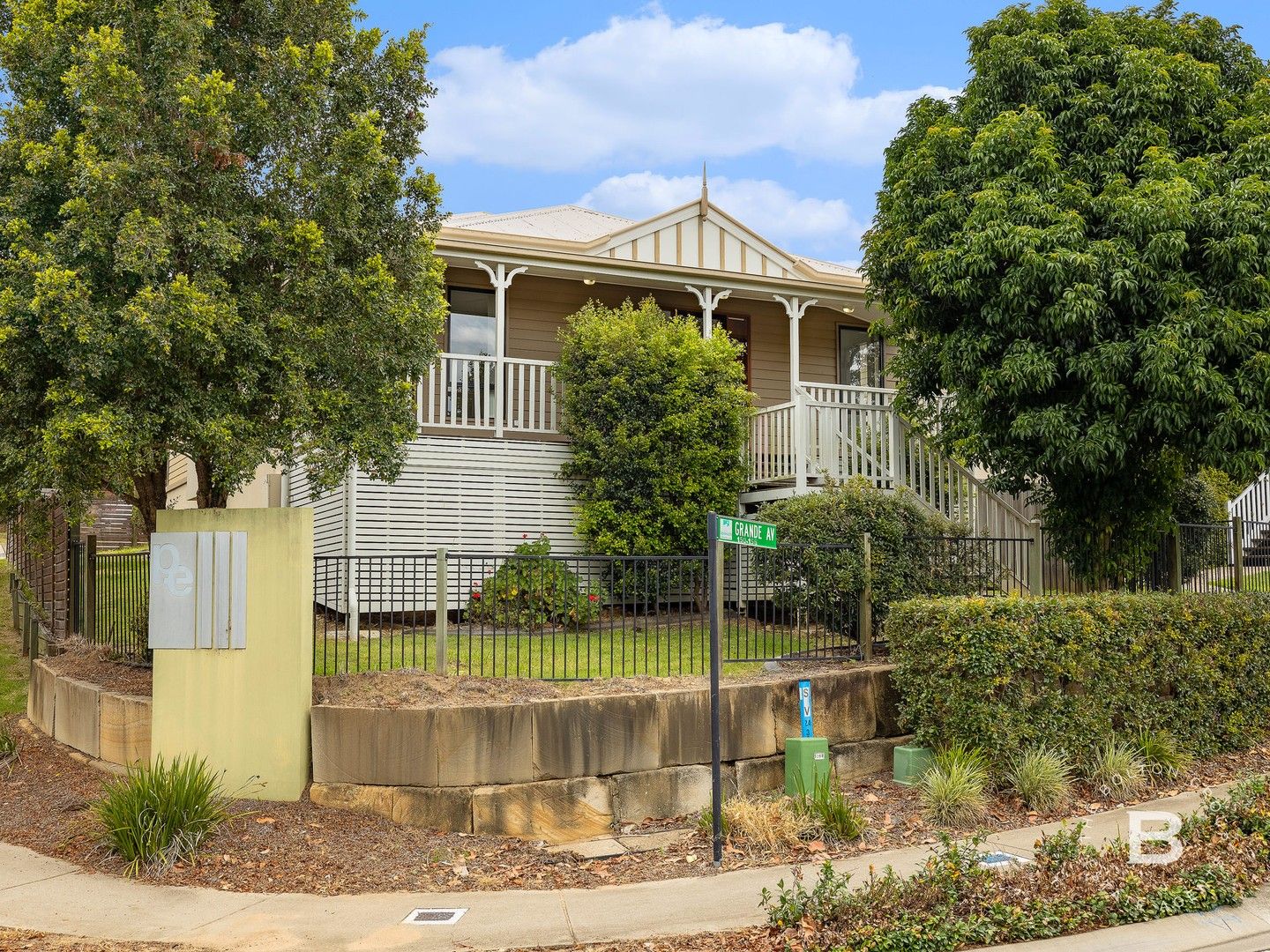 3 bedrooms House in 150 Grande Avenue SPRINGFIELD LAKES QLD, 4300