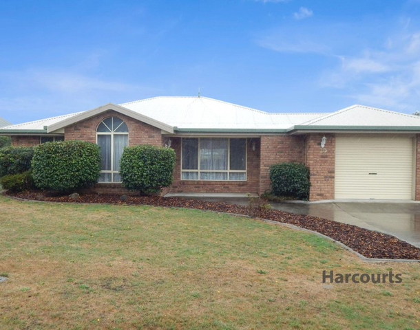 15 Racecourse Crescent, Turners Beach TAS 7315