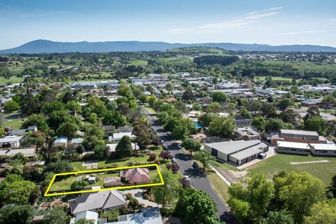Picture of 54 Prince Street, GISBORNE VIC 3437