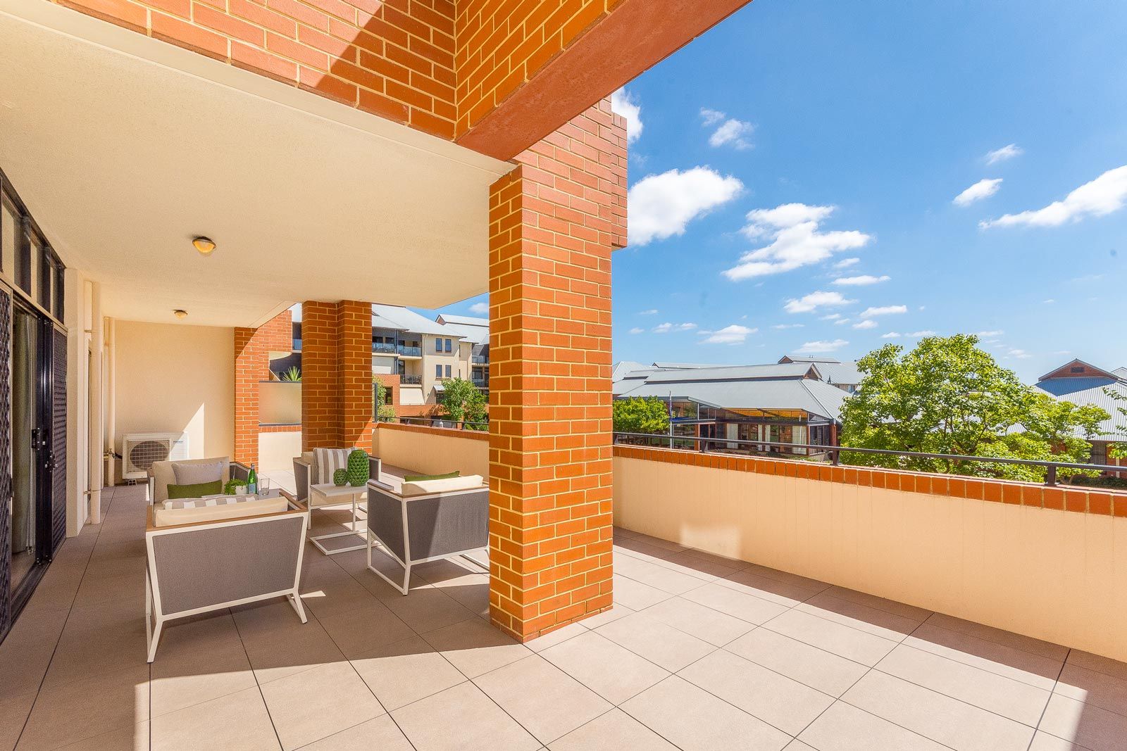 52/6 Tighe Street, Jolimont WA 6014, Image 2