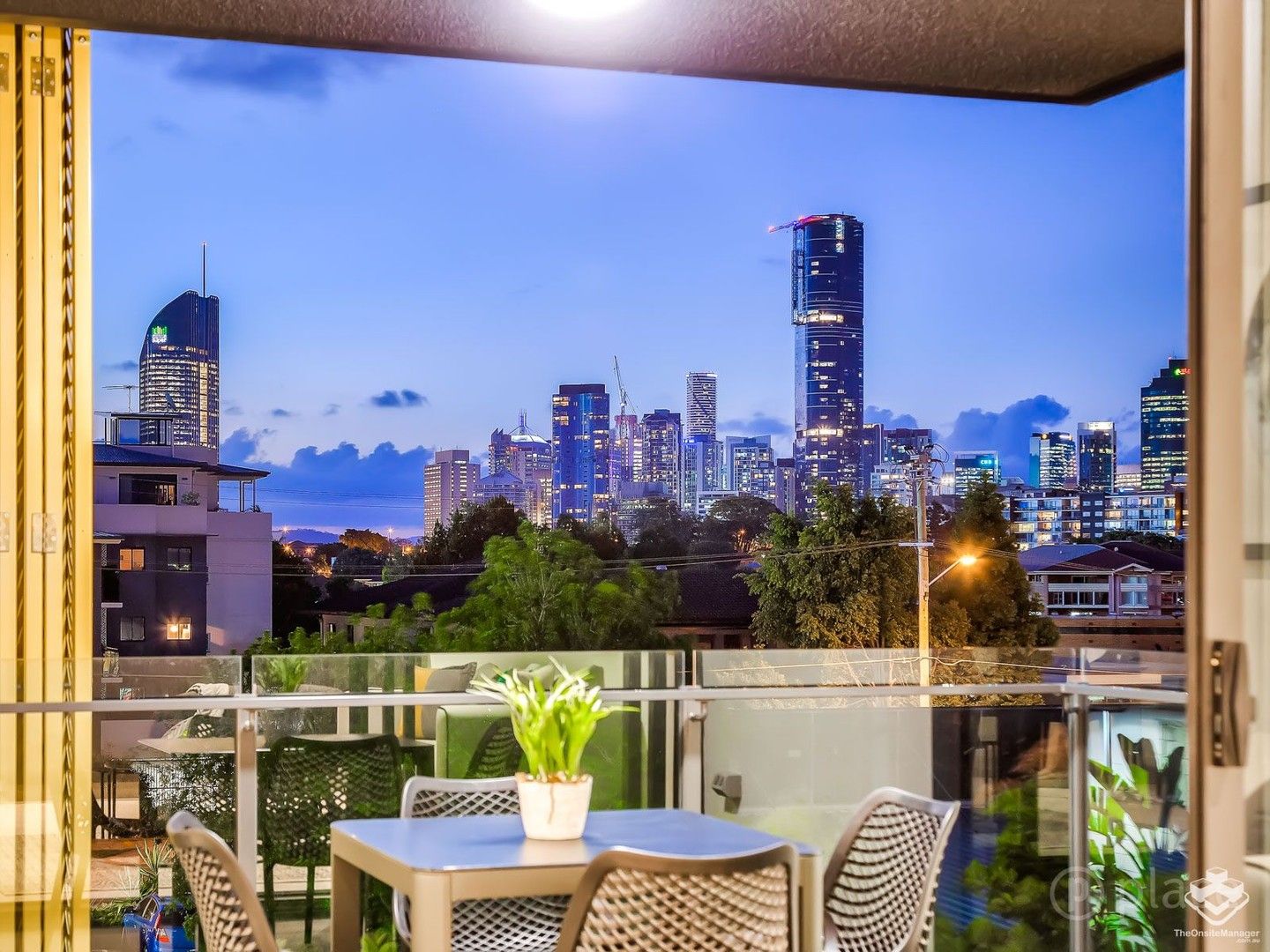 1 bedrooms Apartment / Unit / Flat in ID:21145312/54-58 Manilla Street EAST BRISBANE QLD, 4169