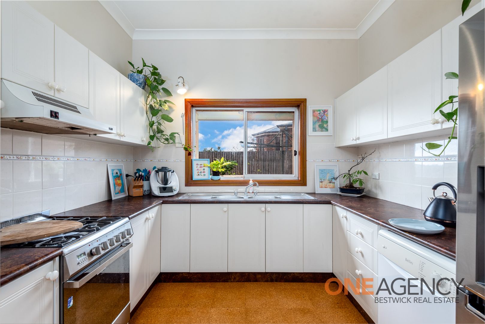 6A Cardew Close, Bathurst NSW 2795, Image 2