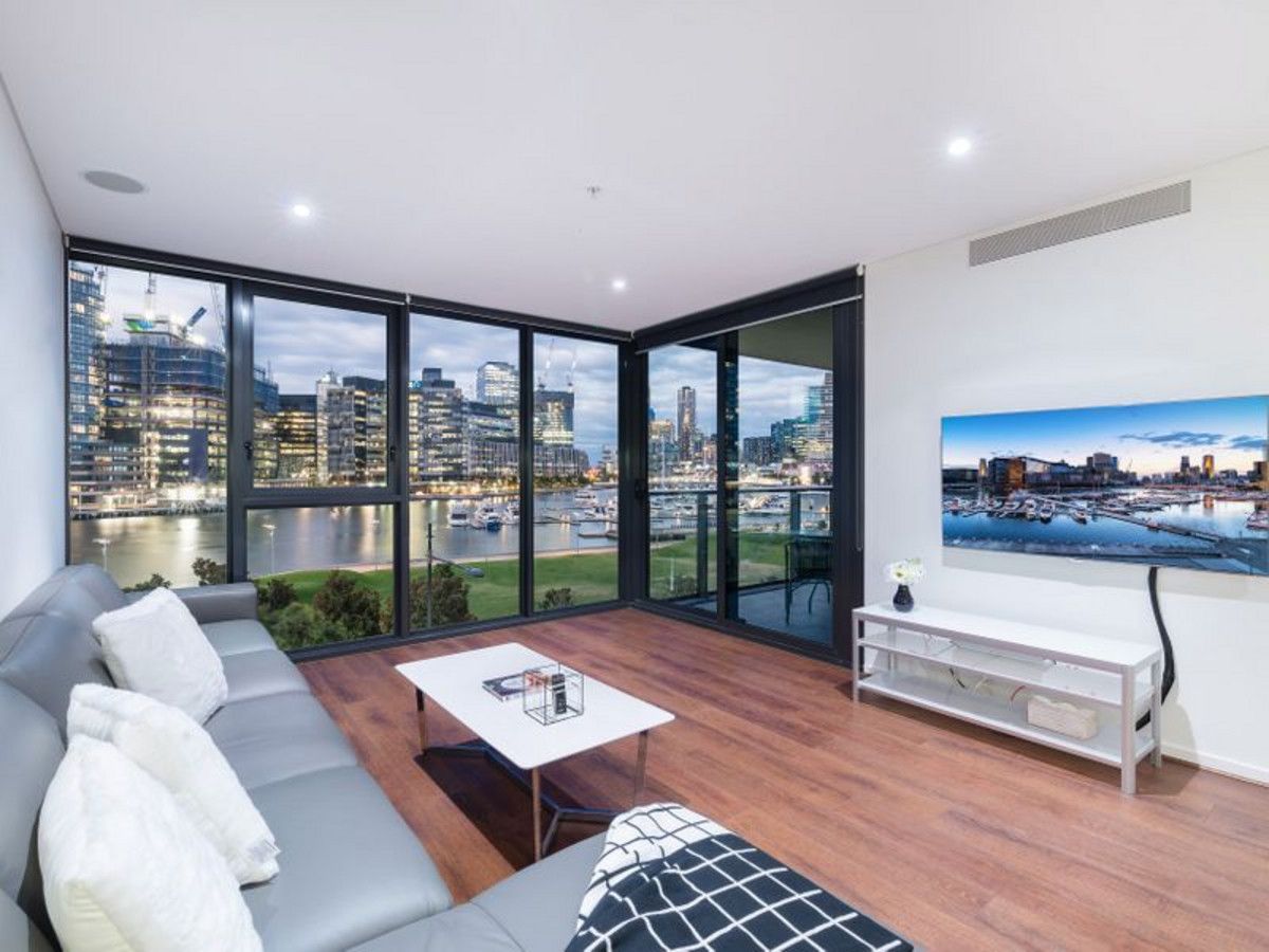 1 bedrooms Apartment / Unit / Flat in 405/1 Point Park Crescent DOCKLANDS VIC, 3008