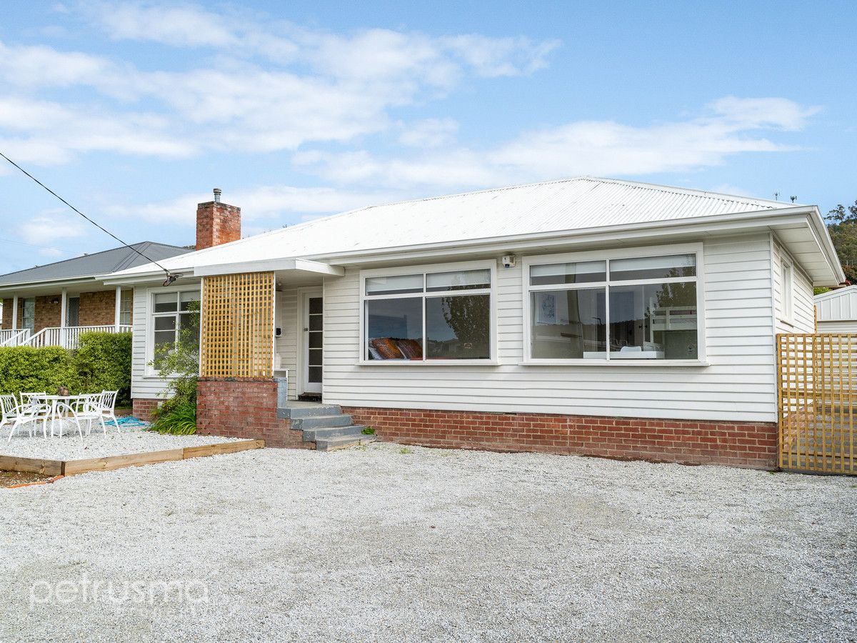 228 Derwent Avenue, Lindisfarne TAS 7015, Image 0