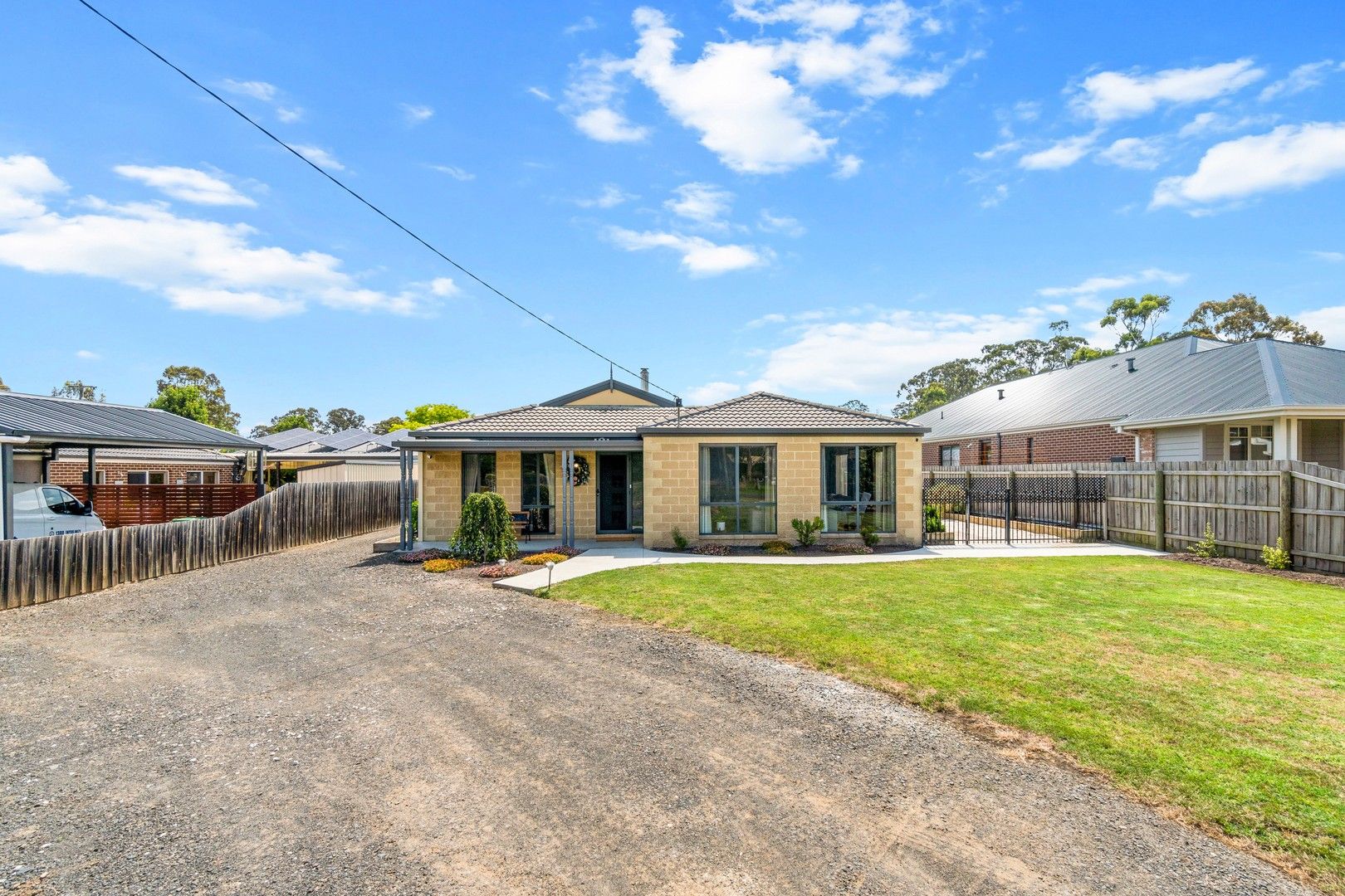 17 Stringer Road, Toongabbie VIC 3856, Image 0