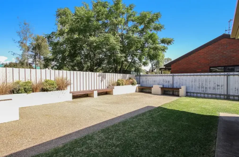 Additional image 3 of 4/18 La Fontaine Avenue, Lavington NSW 2641