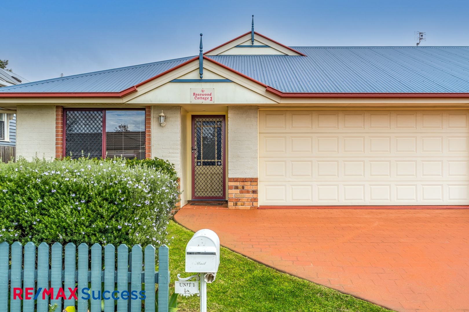 1/1A Boxsall Street, Newtown QLD 4350