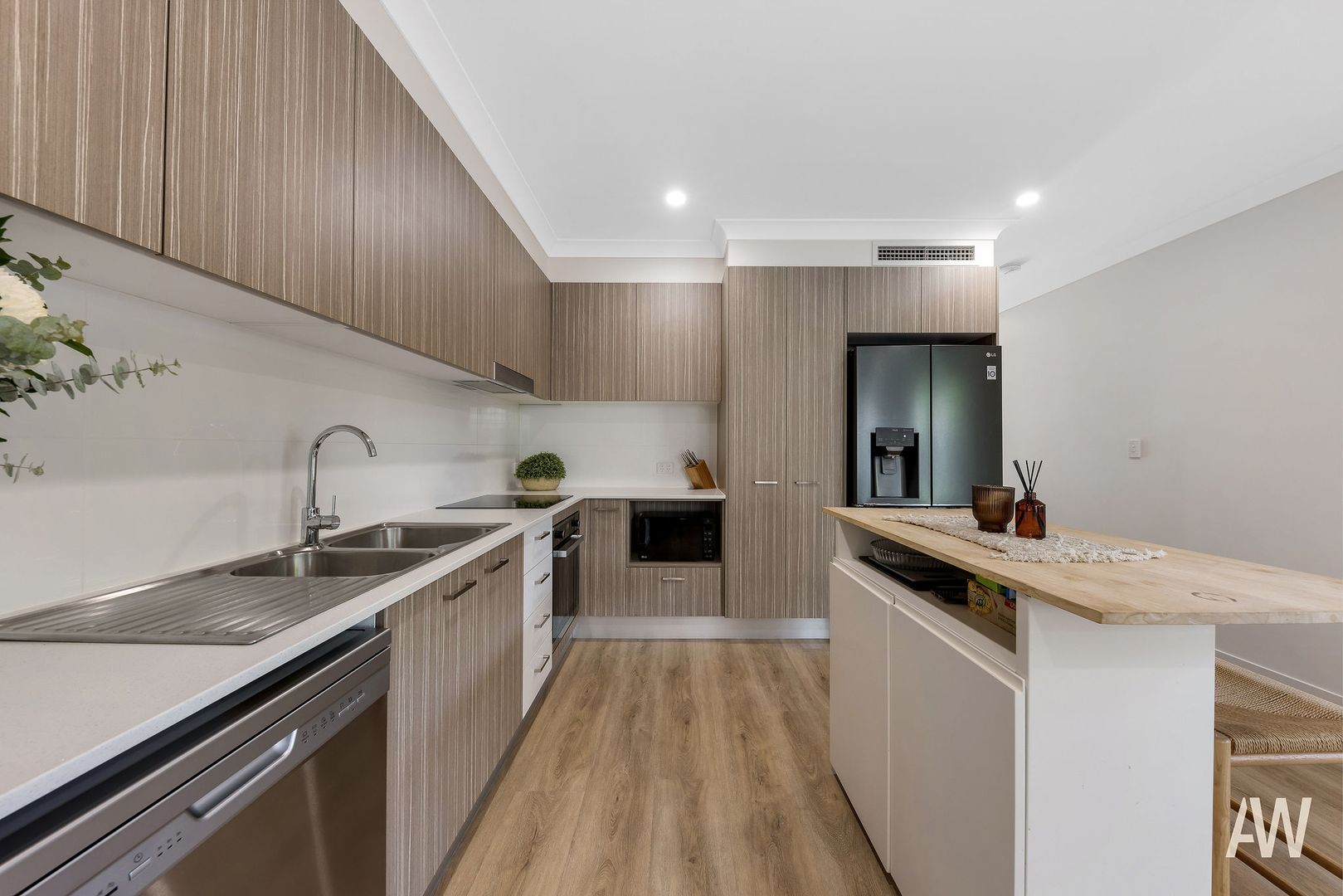 2/5 Egret Court, Caloundra QLD 4551, Image 2