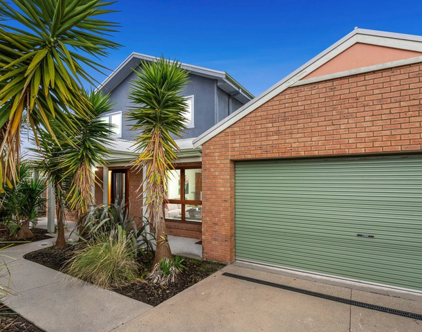 2/27 Ironbark Street, Waurn Ponds VIC 3216