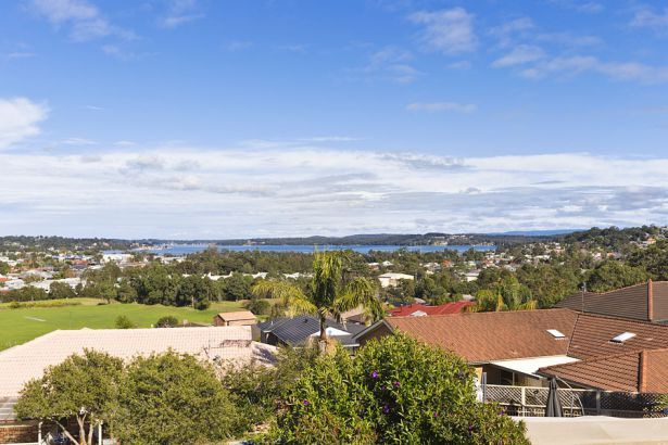 28 Buttermere Drive, Lakelands NSW 2282, Image 0